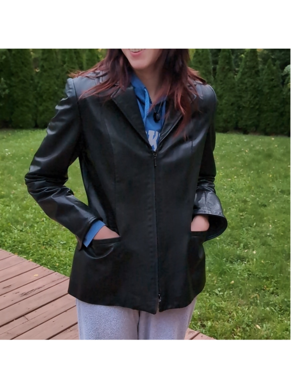 Danier Women's Black Leather Jacket Size Small